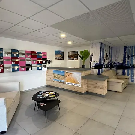 1 Mer, Plage, Piscine, Parking, Clim, Animaux Admis - Fr-1-194-216 * La Tranche-sur-Mer
